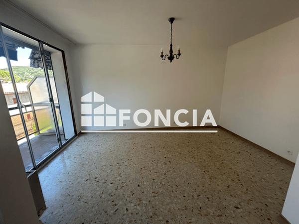 Location Appartement 4 pièces 80.8 m² - Digne-les-bains 04000