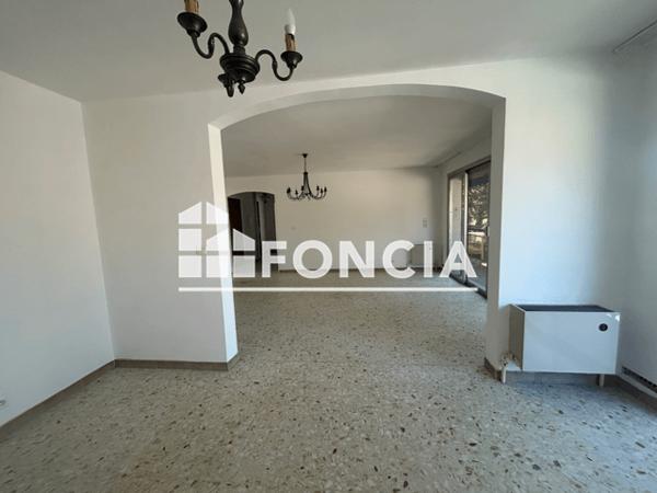 Location Appartement 4 pièces 80.8 m² - Digne-les-bains 04000