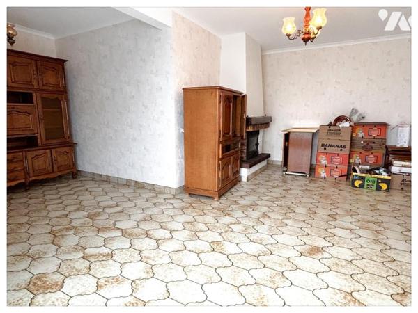 Maison de plain pied à Montreuil-Juigné 