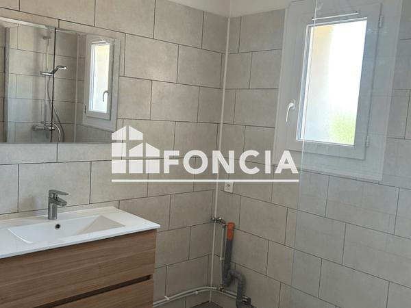 Location Appartement 3 pièces 63.45 m² - 120 ROUTE DE LA CADIERE Saint Cyr Sur Mer 83270
