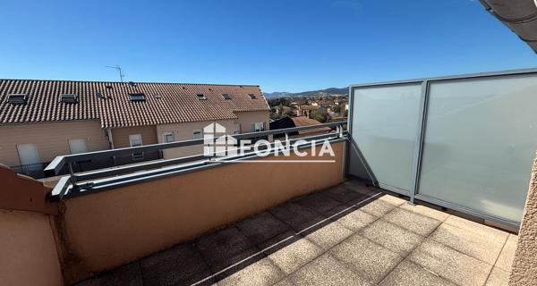 Location Appartement 5 pièces 94.51 m² - Craponne 69290