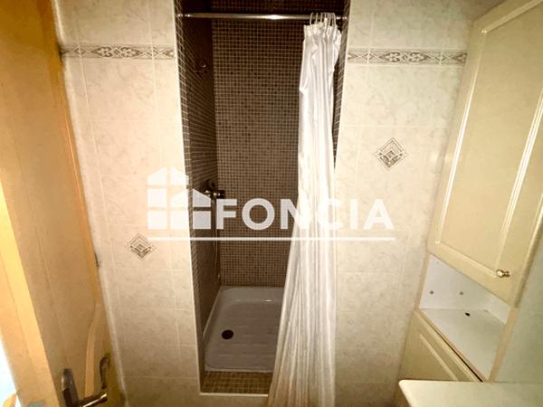 Location Appartement 4 pièces 102.4 m² - PLACE HORACE CRISTOL Toulon 83000