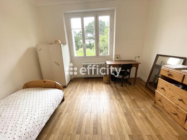 Maison 7 pièces - 186 m²