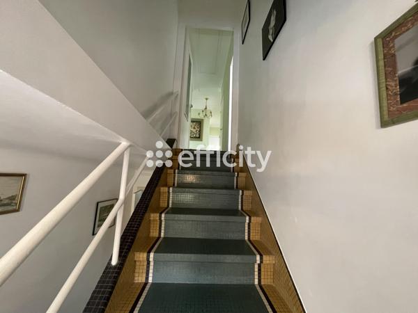 Maison 7 pièces - 186 m²