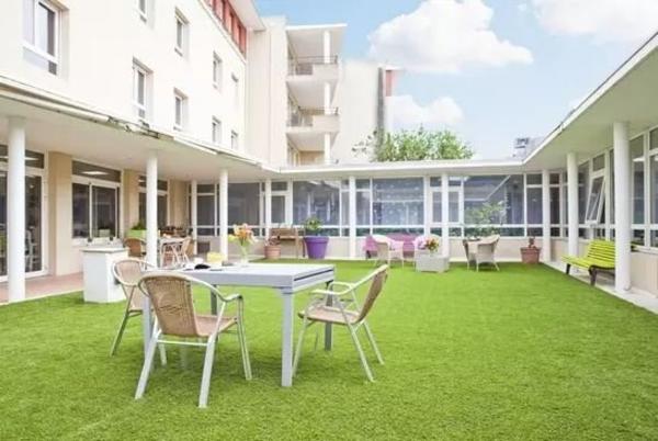 INVESTISSEMENT LOCATIF – MARIGNANE – Résidence EHPAD Les Amandiers – 6,29% de rentabilité