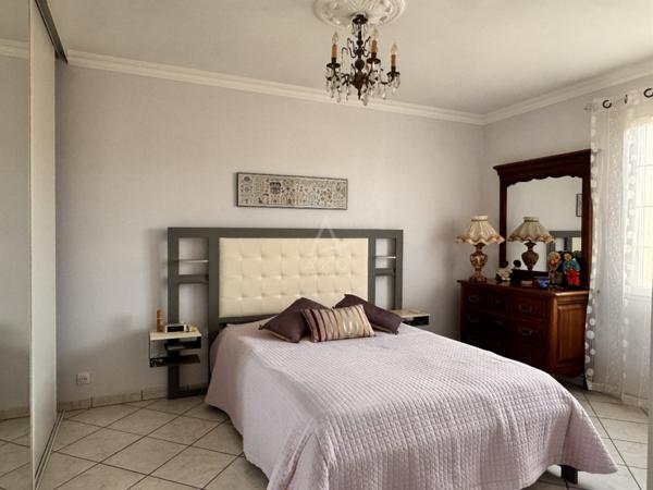 SOYAUX, secteur calme  Très jolie maison sur sous-sol total  Vue exceptionnelle