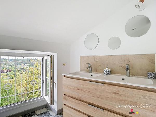 Maison de ville 2 chambres - terrasse panoramique - Chauvigny