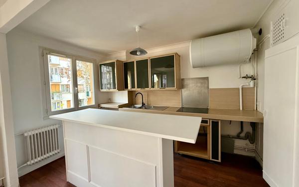 Appartement à louer    3 pièces •  Clamart