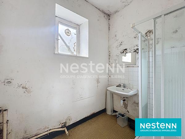 APPARTEMENT DEUX CHAMBRES QUARTIER SAINT MICHEL AVEC JARDIN PRIVATIF