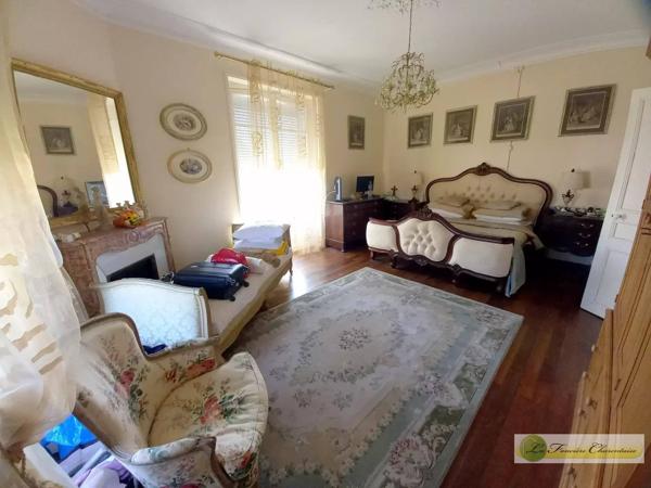 Vente immobilière : Propriété à Aigre  7 pièces 171 m² 283 500 €- FONCIERE CHARENTAISE AIGRE.