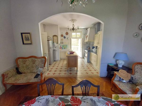 Vente immobilière : Propriété à Aigre  7 pièces 171 m² 283 500 €- FONCIERE CHARENTAISE AIGRE.