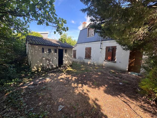 Maison à vendre 2 pièces LA RICHE (37)