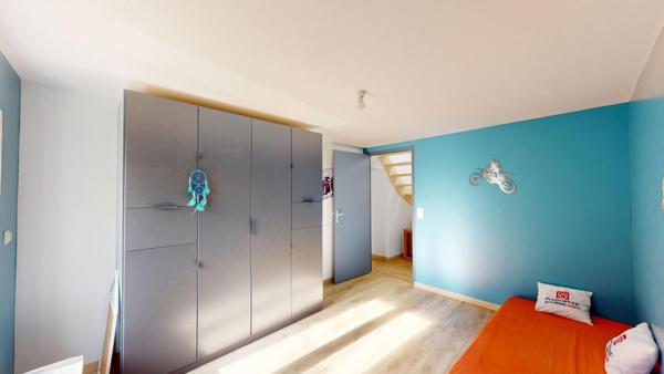 Maison 170 m2  4 chambres Prix : 230 000