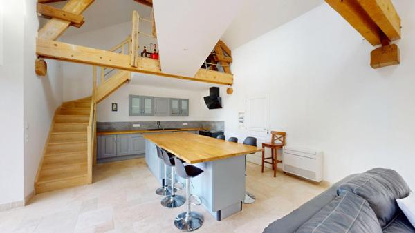 Maison 170 m2  4 chambres Prix : 230 000