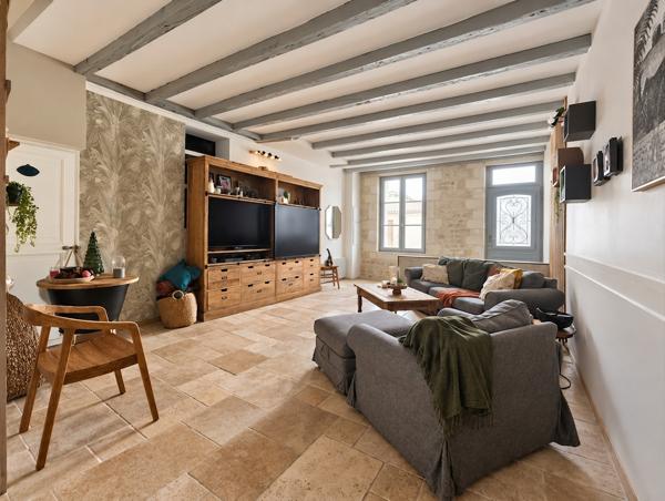 Maison de ville avec terrasse