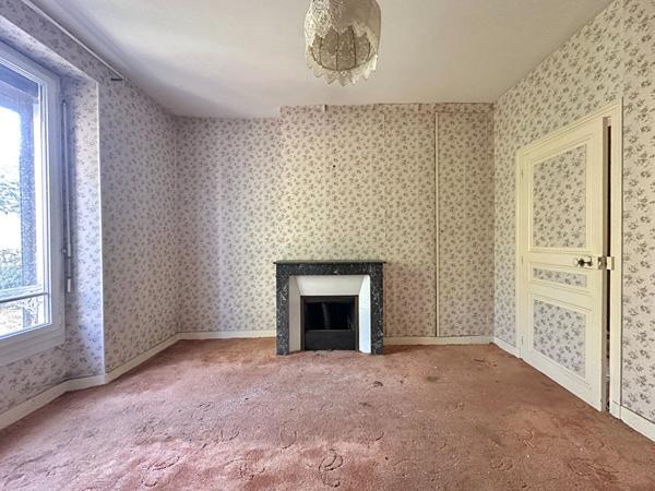 Maison 140m2 SAINT PIERRE LES NEMOURS + jardin + garage