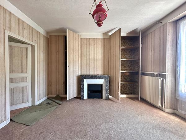 Maison 140m2 SAINT PIERRE LES NEMOURS + jardin + garage