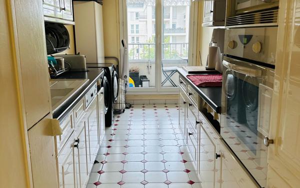 Appartement à vendre    4 pièces • 97,35 m2 Saint-Gratien