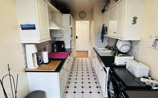 Appartement à vendre    4 pièces • 97,35 m2 Saint-Gratien