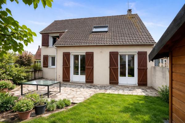 Maison Brie Compte Robert