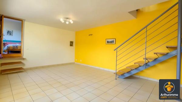 Vente                                                      Maison
                        
                     4 pièces                      85 m2                     à Oullins