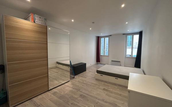 Appartement à louer    2 pièces • 57,74 m2 Toulon