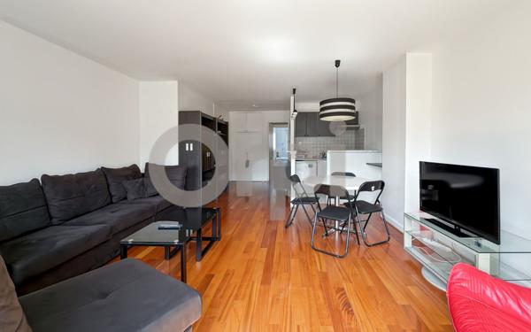 Appartement à louer    3 pièces • 59,40 m2 Paris 15