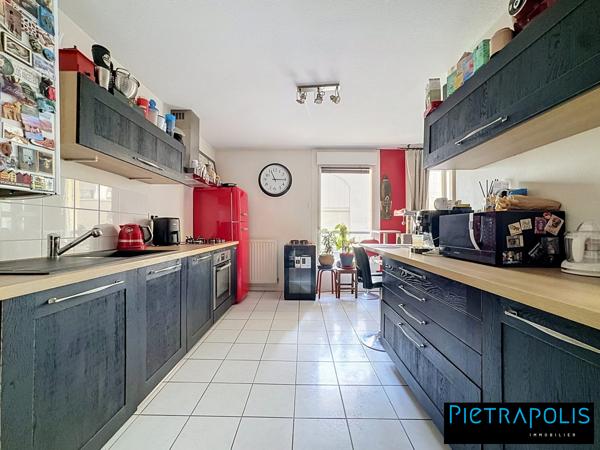 Appartement T3 de 75m2 avec deux chambres sans travaux