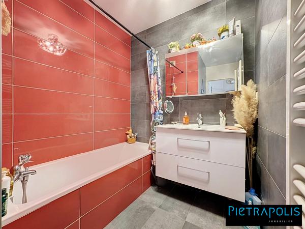 Appartement T3 de 75m2 avec deux chambres sans travaux