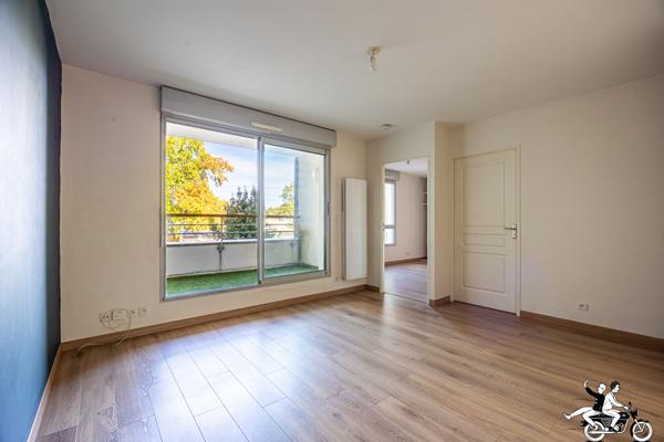 NANTES SAINT-DONATIEN - T2 DE 40,42 M² AVEC BALCON ET PARKING SÉCURISÉ , Nantes
