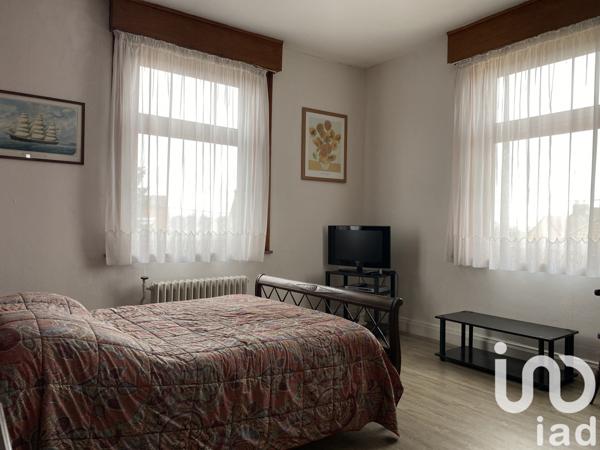 Maison à vendre 13 pièces 250 m² Estaires