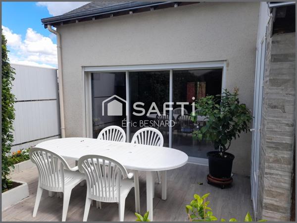 Maison 10 pièces 215m2 environ 37500 Cinais