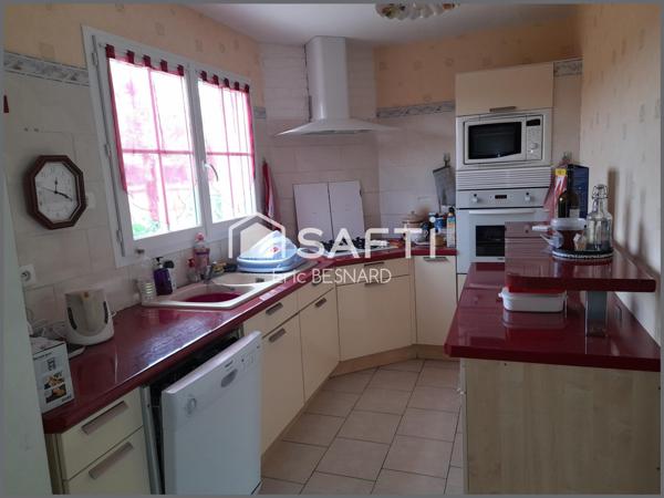 Maison 10 pièces 215m2 environ 37500 Cinais