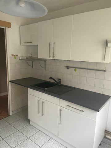 Appartement à louer    3 pièces • 58 m2 Cosne-Cours-sur-Loire