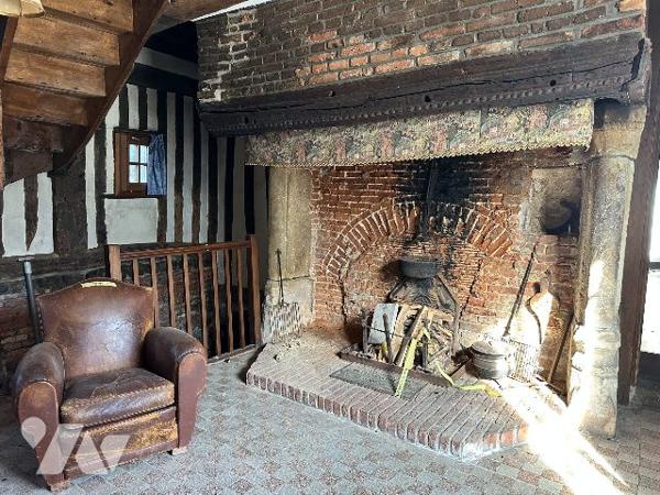 BÂTISSE 16ème - OUVILLE LA RIVIERE