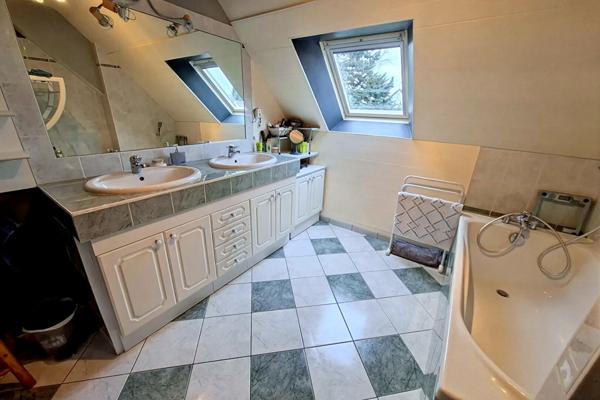 Maison familiale en exclusivité à Tiercé