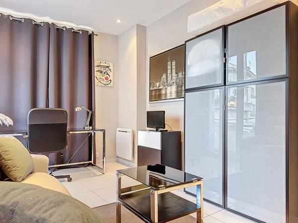 Toulon (83000) Studio Mourillon - Location étudiante