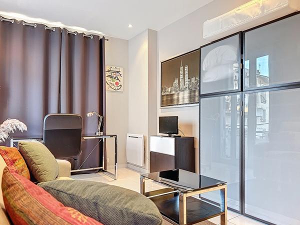 Toulon (83000) Studio Mourillon - Location étudiante