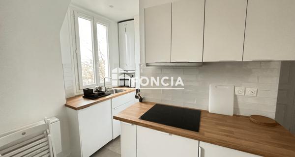 Location Appartement meublé 3 pièces 43.71 m² - Issy-les-moulineaux 92130