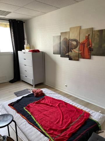 Bureau
         6 pièces
        - 157 m² Exclusivité