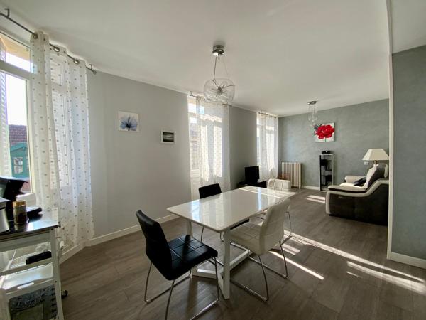Très bel appartement MEUBLE 1 chambre - Jonzac centre ville