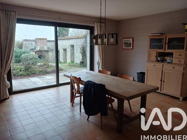 Maison à vendre 4 pièces 214 m² Joussé