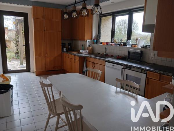 Maison à vendre 4 pièces 214 m² Joussé