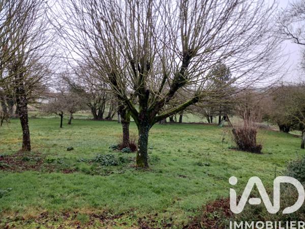 Maison à vendre 4 pièces 214 m² Joussé