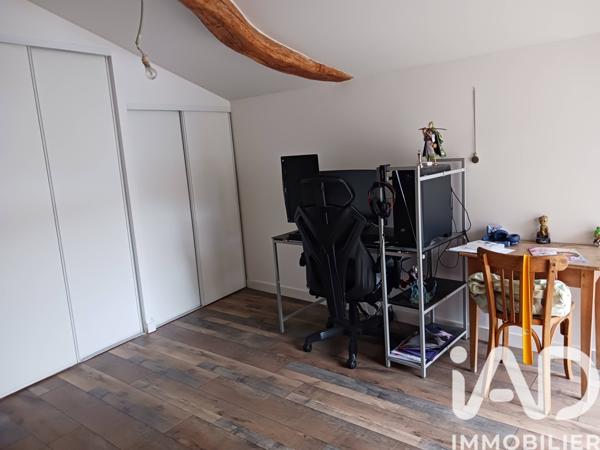 Maison à vendre 4 pièces 214 m² Joussé