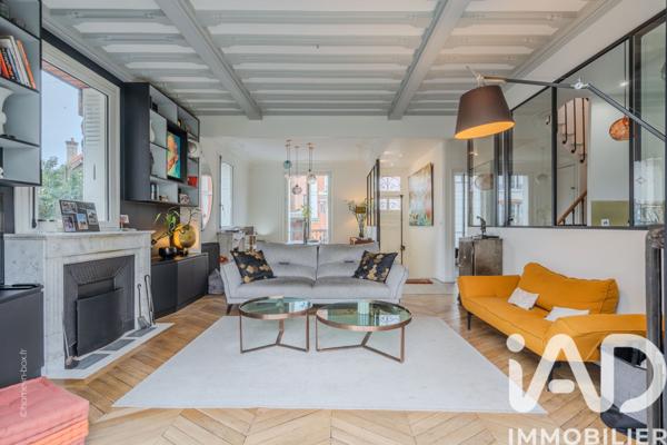 Maison à vendre 5 pièces 208 m² Asnières-sur-Seine