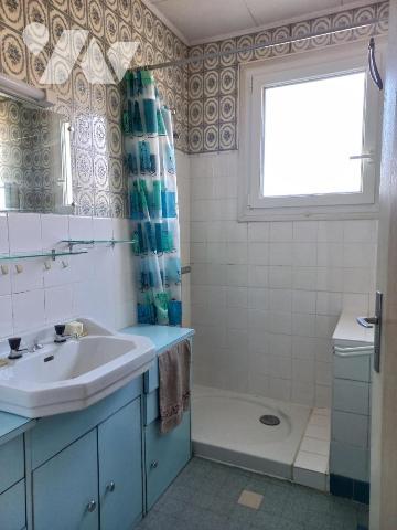 MAISON INDIVIDUELLE AVEC SOUS-SOL