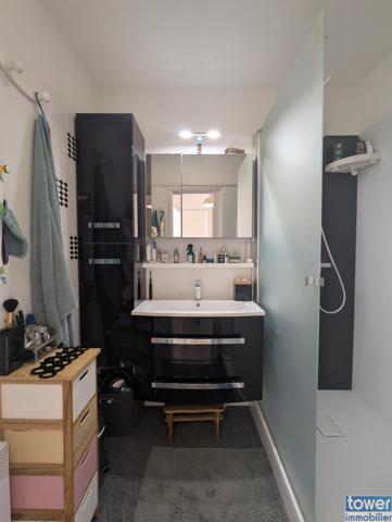 Maison
                                                                                                                                                                                                                                                                                                                        4 pièce(s)                                                                                                                                                                                                          3 chambre(s)                                                                                                                                                                                                          85.75  m²