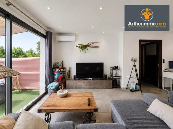 Vente                                                      Appartement
                        
                     3 pièces                      111 m2                     à Grosseto-Prugna