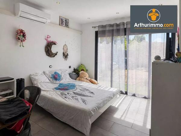 Vente                                                      Appartement
                        
                     3 pièces                      111 m2                     à Grosseto-Prugna